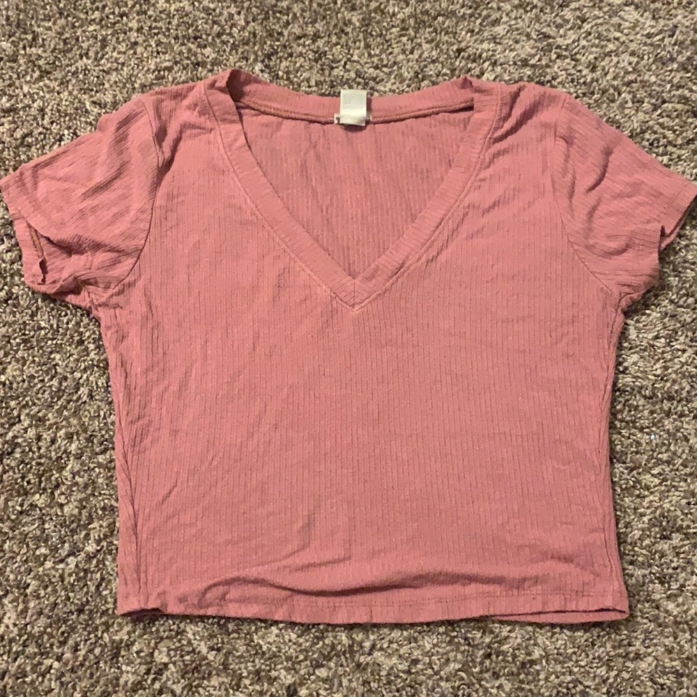 Bozzolo Pink V-neck crop top